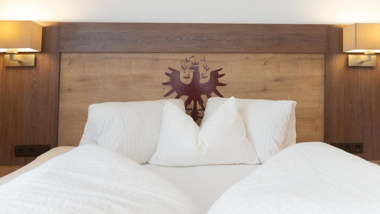 Haus Hrabovsky Apartment Langenfeld Bagian luar foto