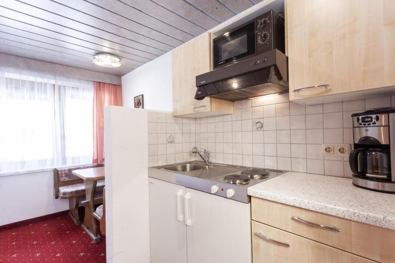 Haus Hrabovsky Apartment Langenfeld Bagian luar foto
